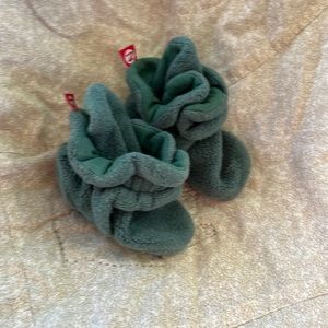 Zutano booties